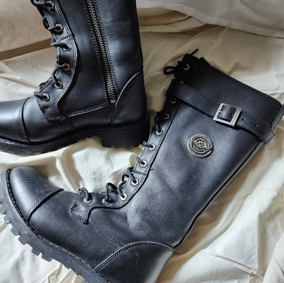 Milwaukee Women's Leather Riding Boots - Picture 2 of 8